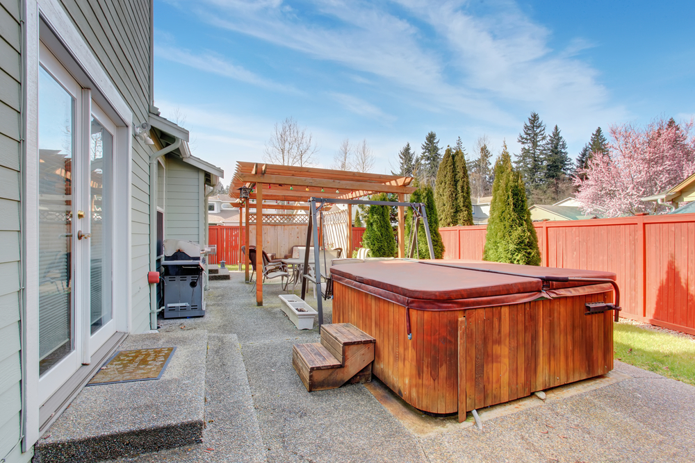 3 Ways to Make Your Backyard and Hot Tub Feel More Private