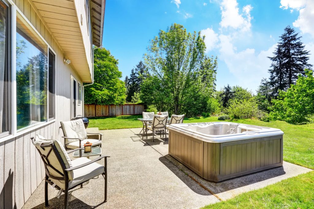 When Is The Right Time To Buy A New Hot Tub