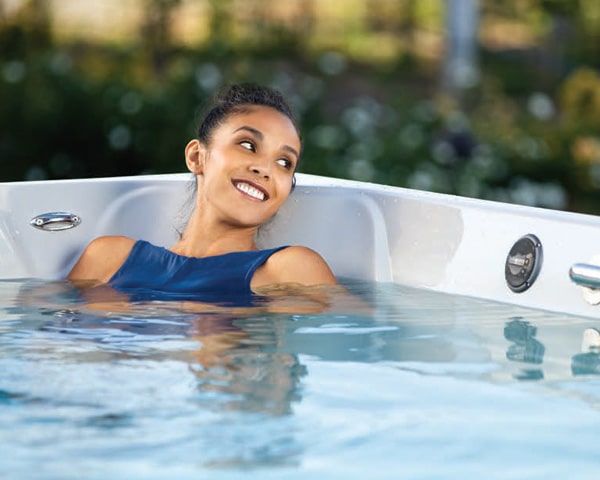 E2000 | Spring Dance Hot Tubs